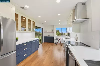 8366 Riesling Way, San Jose, CA 95135 - Photo 13