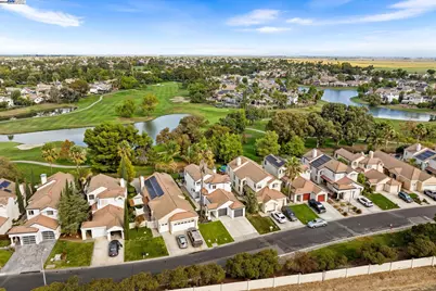 2779 Cherry Hills Dr, Discovery Bay, CA 94505 - Photo 43