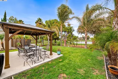 2779 Cherry Hills Dr, Discovery Bay, CA 94505 - Photo 35