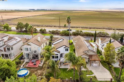 2779 Cherry Hills Dr, Discovery Bay, CA 94505 - Photo 47