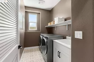 28942 Parkridge Loop, Hayward, CA 94544 - Photo 25