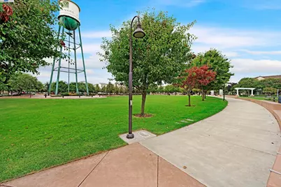 589 Staley Ave, Hayward, CA 94541 - Photo 43