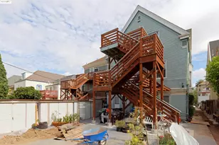 1033 Magnolia St, Oakland, CA 94607 - Photo 23