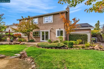 276 Sunnybrae Dr, Martinez, CA 94553 - Photo 49