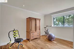 223 Sunspring Ct, Pleasant Hill, CA 94523 - Photo 19