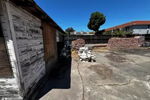 1110 Eureka Ln, Concord, CA 94520 - Photo 15