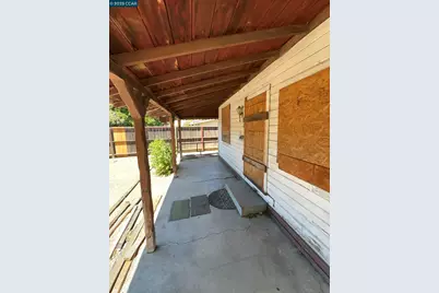 1110 Eureka Lane, Concord, CA 94520 - Photo 17