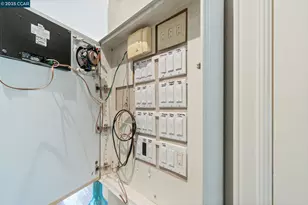 2550 Jenny, Fresno, CA 93720 - Photo 23