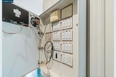 2550 Jenny, Fresno, CA 93720 - Photo 23