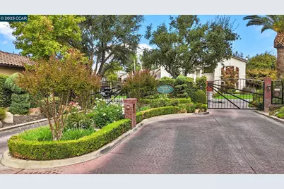 2550 Jenny, Fresno, CA 93720 - Photo 3