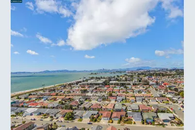 404 Coral Reef Rd, Alameda, CA 94501 - Photo 13