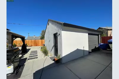 1923 Juliesse Avenue, Sacramento, CA 95815 - Photo 19