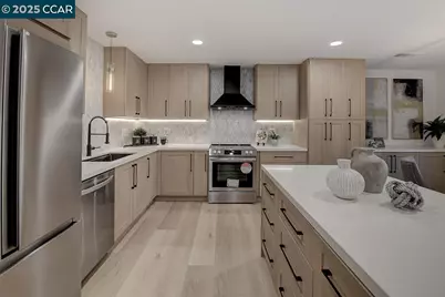 3441 Tice Creek Dr #5, Walnut Creek, CA 94595 - Photo 11