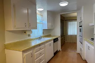 328 Waikiki Cir, Union City, CA 94587 - Photo 11