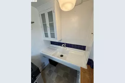 37 Nicholl Ave, Richmond, CA 94801 - Photo 19