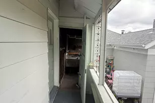 37 Nicholl Ave, Richmond, CA 94801 - Photo 11