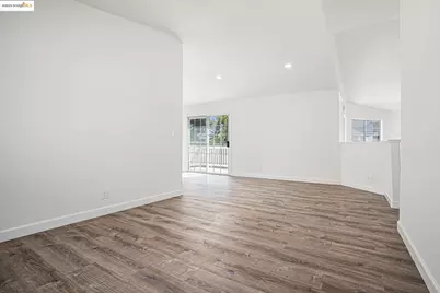 5470 Lenora Rd, Richmond, CA 94803 - Photo 9