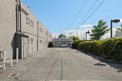 964 El Camino Real, San Carlos, CA 94070 - Photo 1