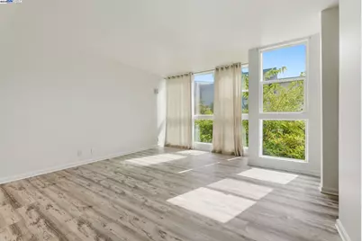 9455 Macarthur Blvd, Oakland, CA 94605 - Photo 7