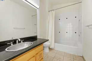 9455 MacArthur Blvd, Oakland, CA 94605 - Photo 29