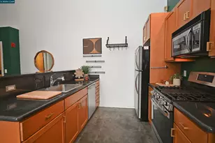 675 8th St, Oakland, CA 94607 - Photo 19