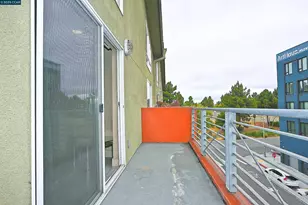675 8th St, Oakland, CA 94607 - Photo 37