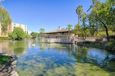 320 Civic Dr #404, Walnut Creek, CA 94596 - Photo 27