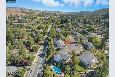 92 Gaywood Pl, Moraga, CA 94556 - Photo 45