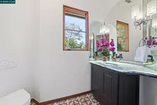 8 Quiet Country Ln, Danville, CA 94526 - Photo 23