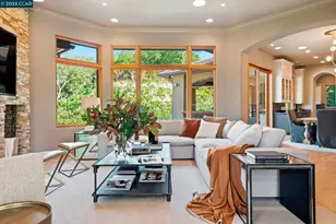 8 Quiet Country Ln, Danville, CA 94526 - Photo 9