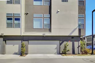 210 Waters Park Cir, San Mateo, CA 94403 - Photo 15