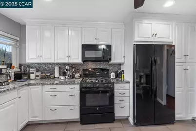 2644 Olivera Rd, Concord, CA 94519 - Photo 7