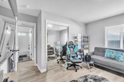 36621 Beutke Dr, Newark, CA 94560 - Photo 9