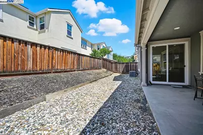 2100 Carbondale, Dublin, CA 94568 - Photo 53