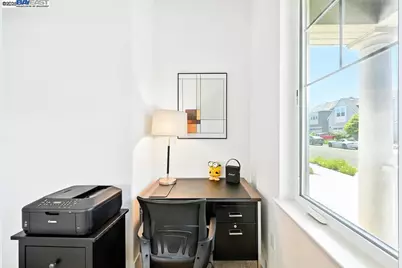 2100 Carbondale, Dublin, CA 94568 - Photo 5