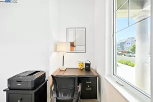 2100 Carbondale, Dublin, CA 94568 - Photo 5