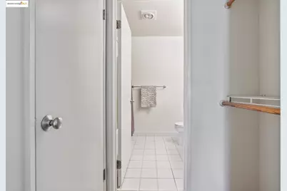 104 Marina Lakes Dr, Richmond, CA 94804 - Photo 19