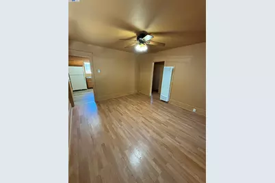 231 5th St, Stockton, CA 95206 - Photo 5