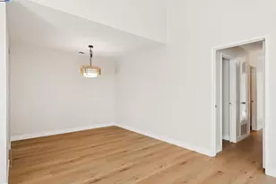 1042 Mangrove Ln, Alameda, CA 94502 - Photo 13