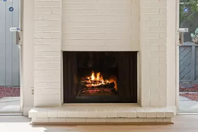 1042 Mangrove Ln, Alameda, CA 94502 - Photo 27