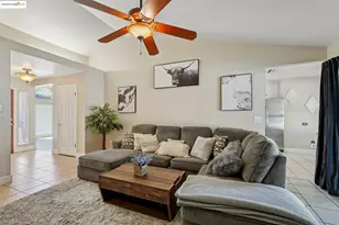 217 Sandpiper Dr, Galt, CA 95632 - Photo 7