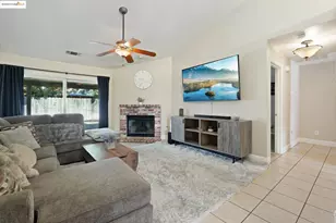 217 Sandpiper Dr, Galt, CA 95632 - Photo 5