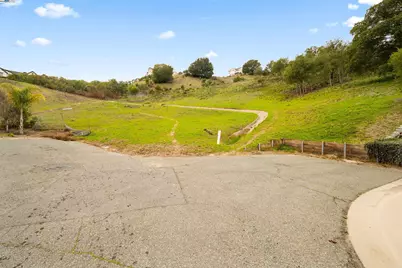 20 Oak Ct, Orinda, CA 94563 - Photo 15