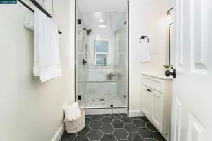 556 41st St, Richmond, CA 94805 - Photo 25