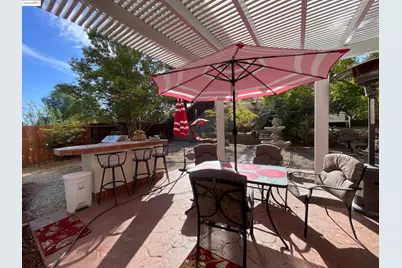 1928 Badger Pass Way, Antioch, CA 94531 - Photo 45