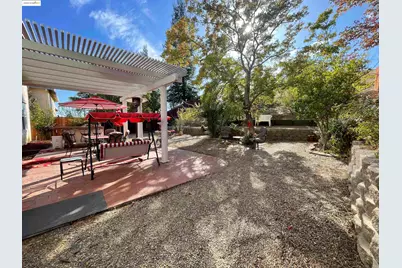 1928 Badger Pass Way, Antioch, CA 94531 - Photo 43