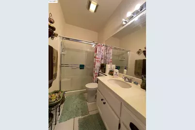 1928 Badger Pass Way, Antioch, CA 94531 - Photo 17