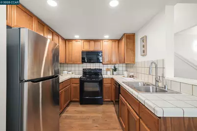 39993 Fremont Blvd #102, Fremont, CA 94538 - Photo 11