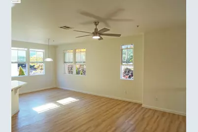 1150 Summer Ln, Richmond, CA 94806 - Photo 7