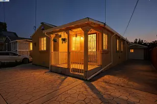 10507 Russet St, Oakland, CA 94603 - Photo 51